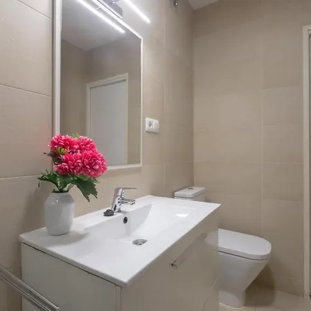 Apartment Bright Exceptionally Located